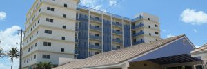 Mid-rise Florida condominium building subject to SIRS requirements under 2025 Florida condo law